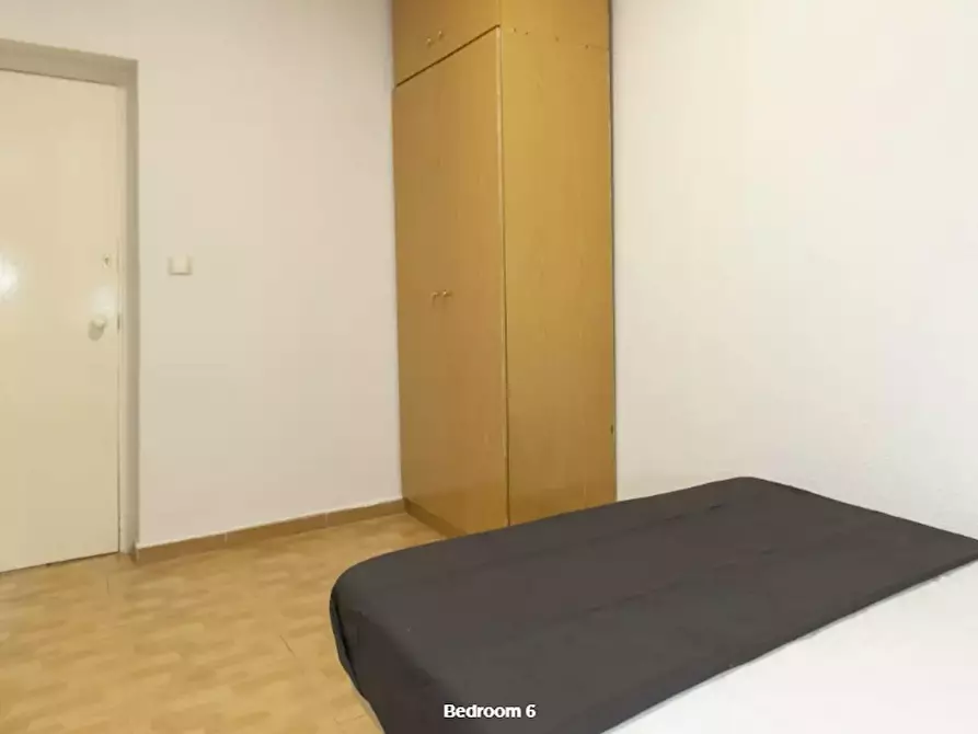 Immagine 3 di Camera in affitto  in Plaza de Tirso de Molina a Madrid
