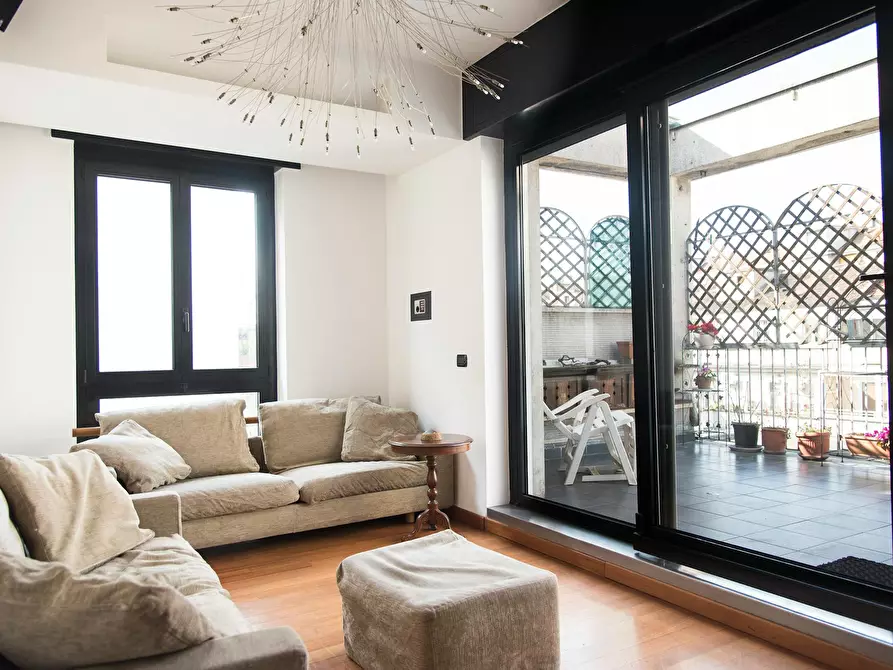 Immagine 5 di Appartamento in affitto  in Via Gian Battista Brocchi a Milano