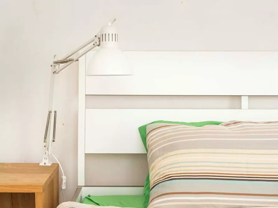 Immagine 9 di Camera in affitto  in Via Folco Portinari a Firenze