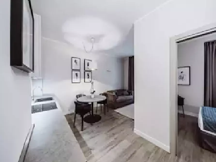 Immagine 7 di Appartamento in affitto  in Via San Francesco da Paola a Torino