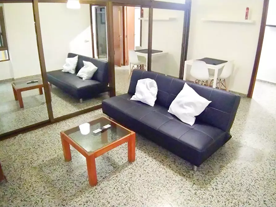 Immagine 4 di Camera in affitto  in Calle Plus Ultra a Valencia