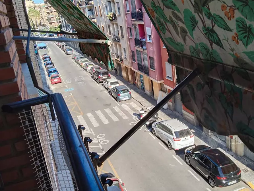 Immagine 2 di Camera in affitto  in Calle Plus Ultra a Valencia