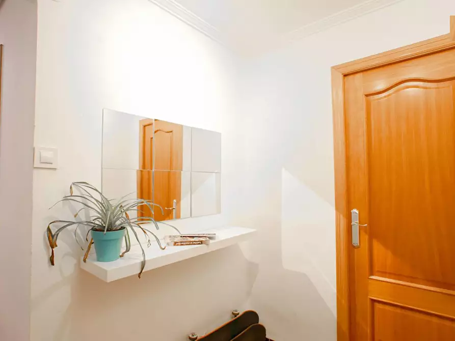 Immagine 6 di Camera in affitto  in Calle Submarino a Valencia