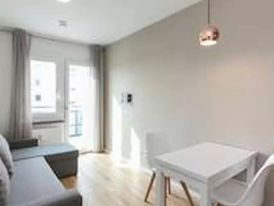 Immagine 5 di Appartamento in affitto  in Köpenicker Straße a Berlin