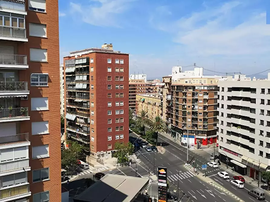 Immagine 10 di Camera in affitto  in Carrer Riu Ebre a Valencia