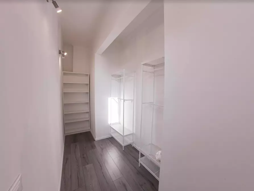 Immagine 4 di Camera in affitto  in Via Circondaria a Firenze