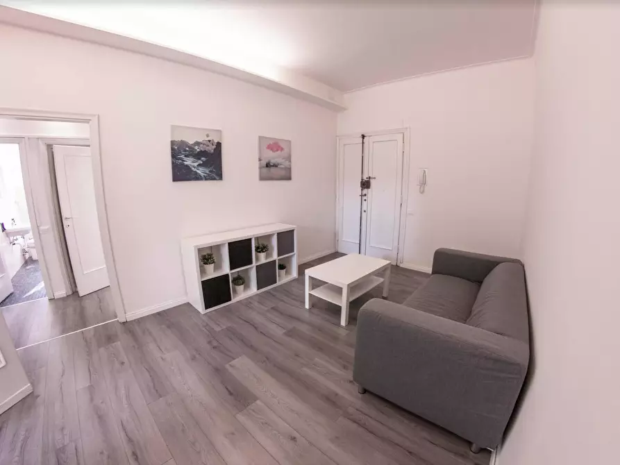 Immagine 8 di Camera in affitto  in Via Circondaria a Firenze