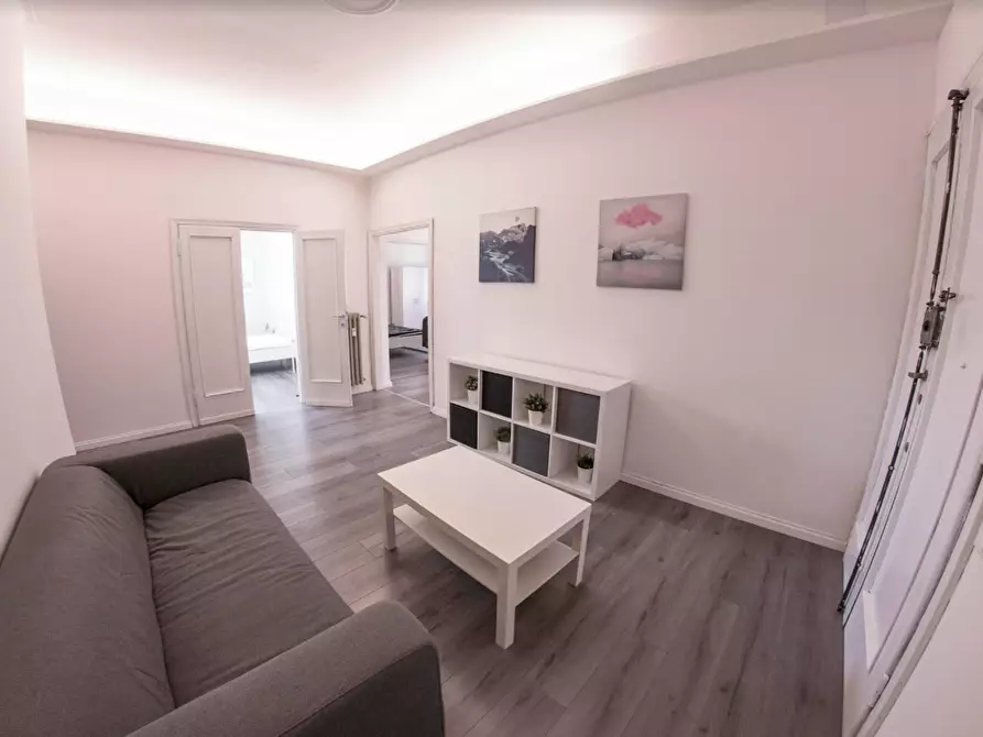 Immagine 6 di Camera in affitto  in Via Circondaria a Firenze