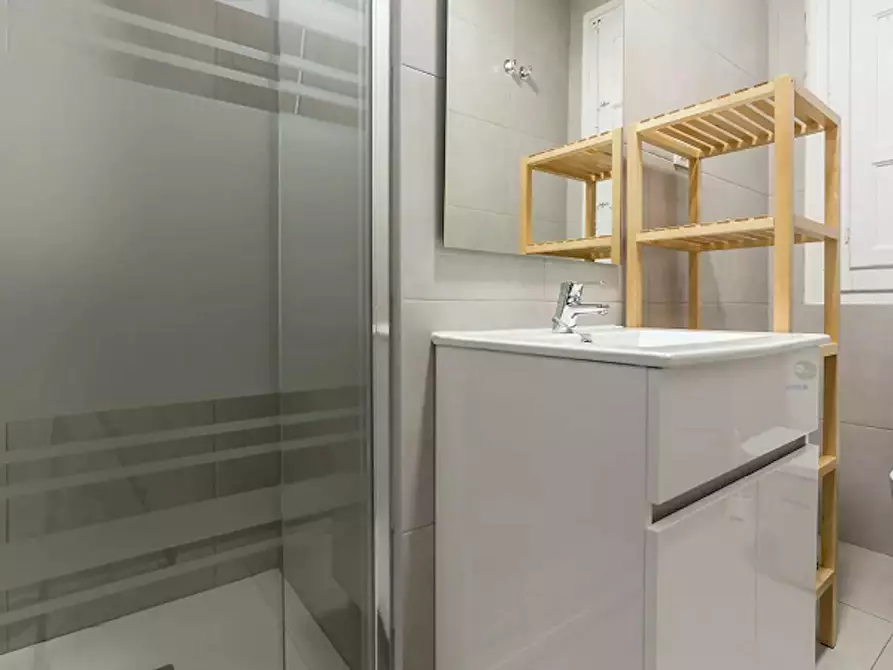 Immagine 7 di Camera in affitto  in Carrer de Sueca a Valencia