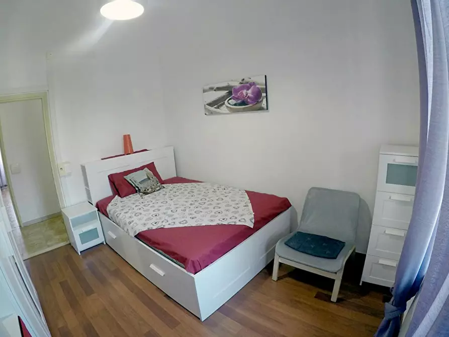 Immagine 2 di Camera in affitto  in Via Montebello a Firenze