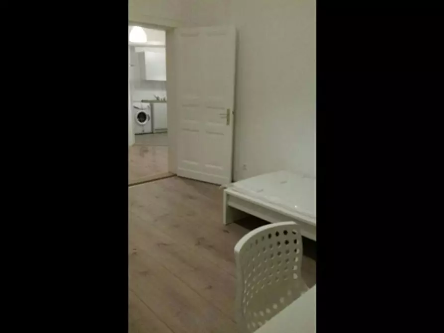 Immagine 4 di Camera in affitto  in Karl-Marx-Straße a Potsdam