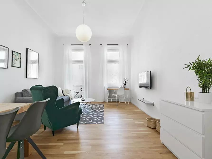Immagine 1 di Appartamento in affitto  in Helmholtzstraße a Berlin
