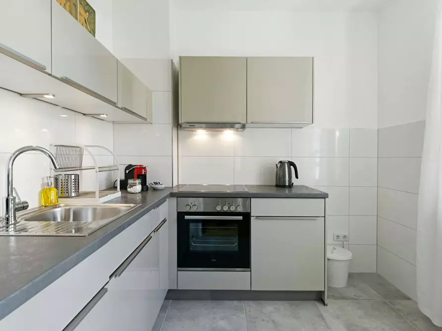 Immagine 10 di Appartamento in affitto  in Guineastraße a Berlin