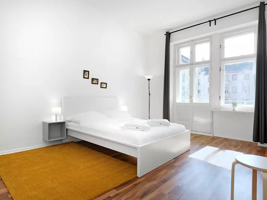 Immagine 7 di Appartamento in affitto  in Glasgower Straße a Berlin