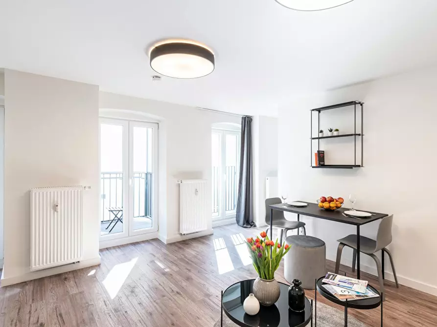Immagine 5 di Appartamento in affitto  in Kurfürstenstraße a Berlin