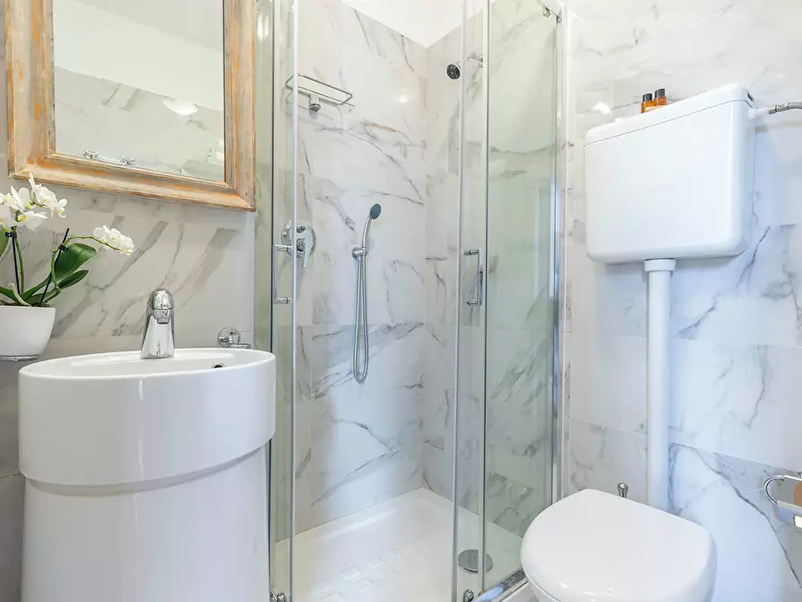 Immagine 7 di Appartamento in affitto  in Via Napo Torriani a Milano