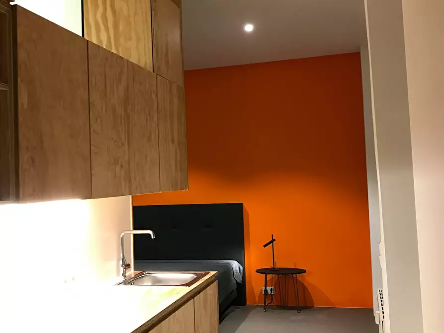 Immagine 5 di Appartamento in affitto  in Ellerkirchstraße a Düsseldorf