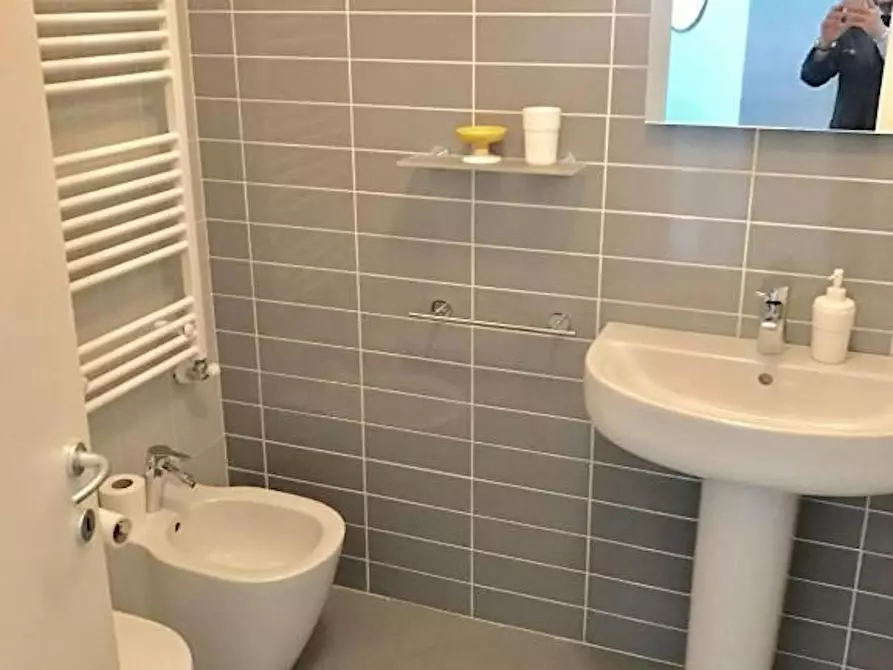 Immagine 8 di Appartamento in affitto  in Via Enrico Cosenz a Milano