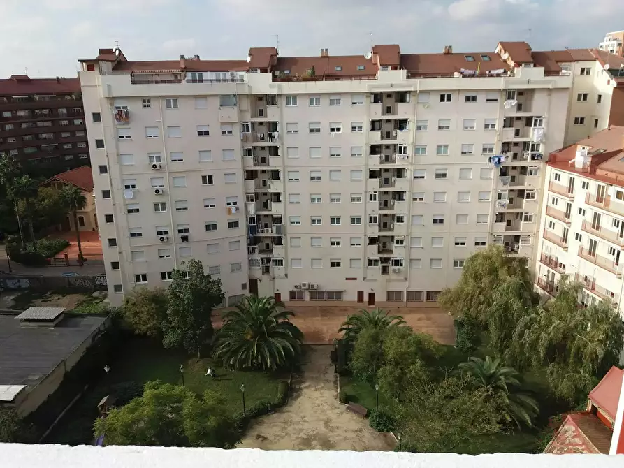 Immagine 8 di Camera in affitto  in Avinguda del Cardenal Benlloch a Valencia
