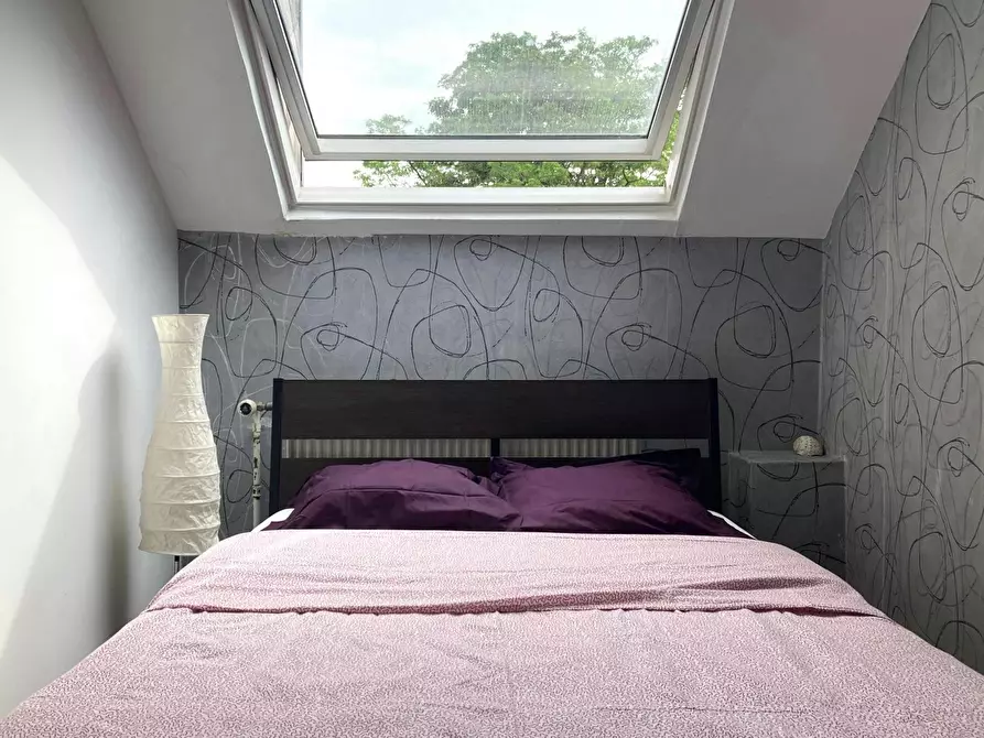 Immagine 1 di Appartamento in affitto  in Rue du Trône a Ixelles