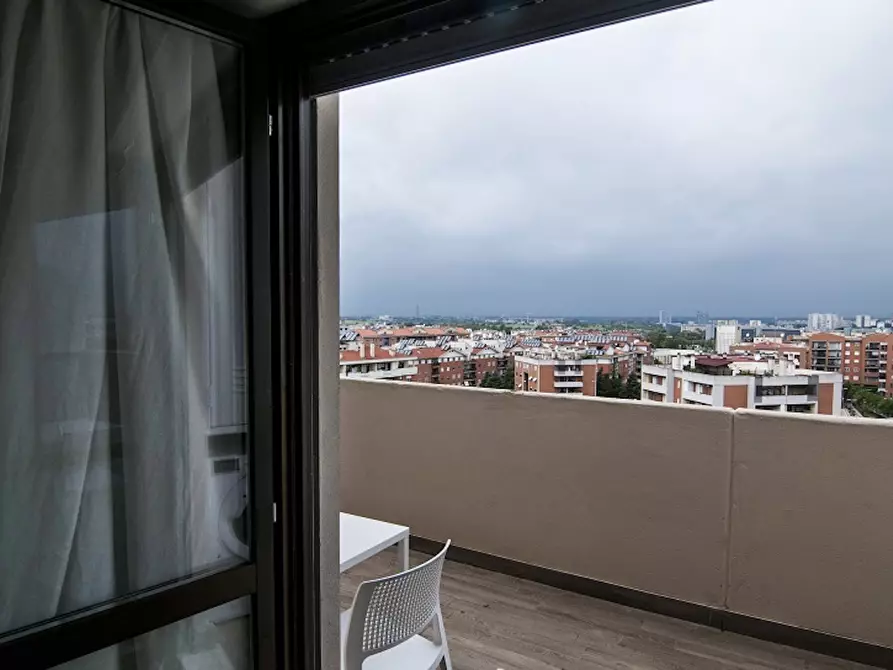 Immagine 5 di Appartamento in affitto  in Via Luigi De Marchi a Roma