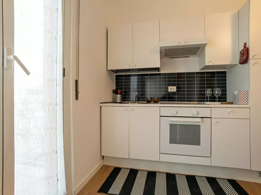 Immagine 5 di Appartamento in affitto  in Via Rutilia a Milano