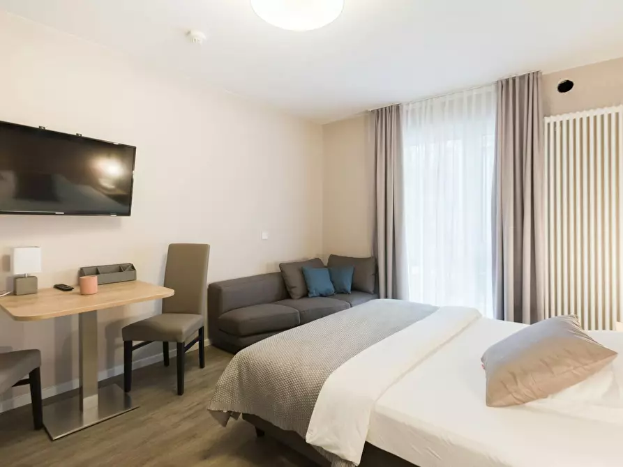 Immagine 4 di Appartamento in affitto  in Ottobrunner Straße a München