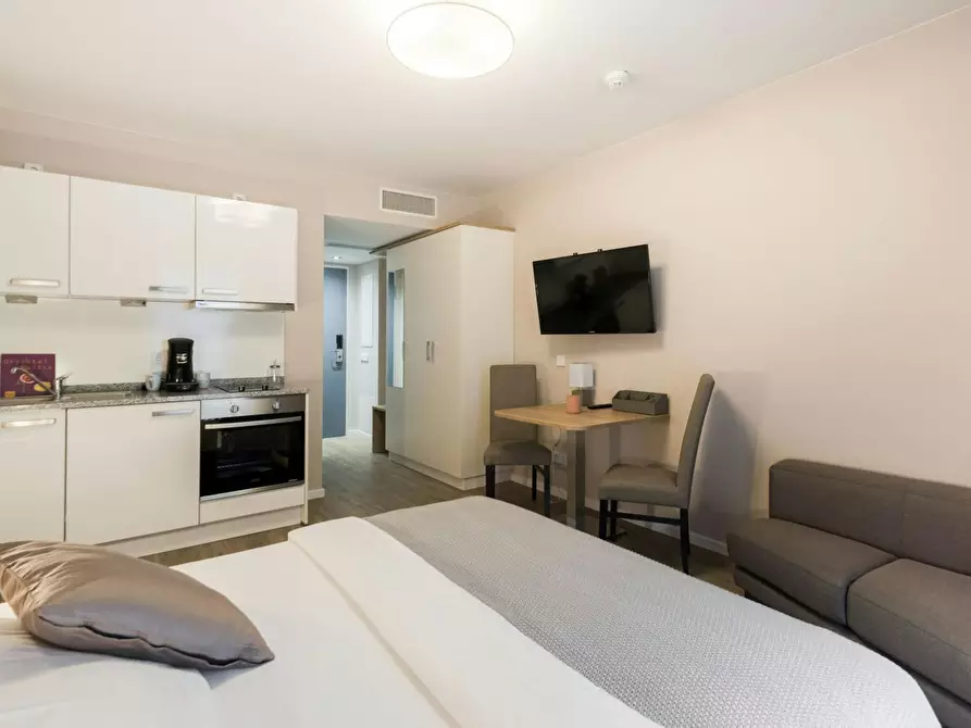 Immagine 6 di Appartamento in affitto  in Ottobrunner Straße a München