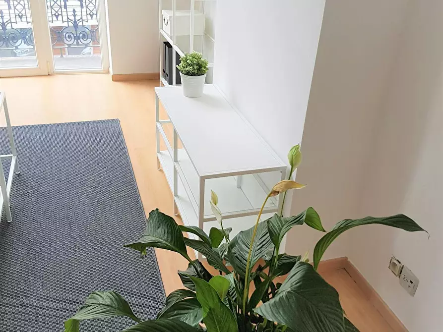 Immagine 7 di Appartamento in affitto  in Rue Lens a Ixelles