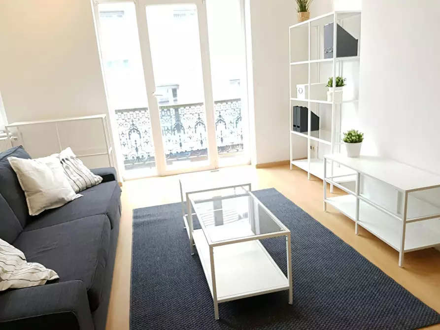 Immagine 5 di Appartamento in affitto  in Rue Lens a Ixelles