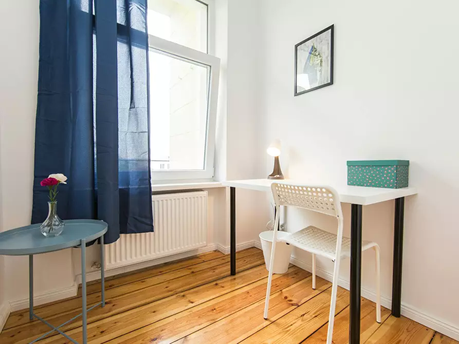 Immagine 2 di Camera in affitto  in Buschkrugallee a Berlin