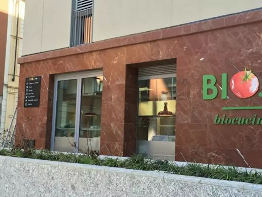 Immagine 10 di Appartamento in affitto  in Via Federico Confalonieri a Milano