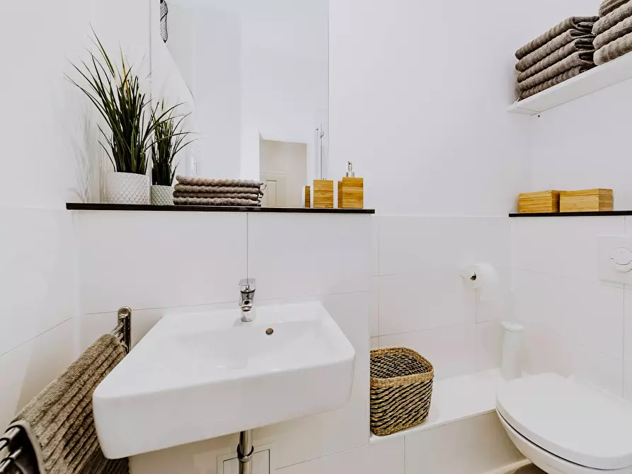 Immagine 9 di Appartamento in affitto  in Gartenstraße a Berlin