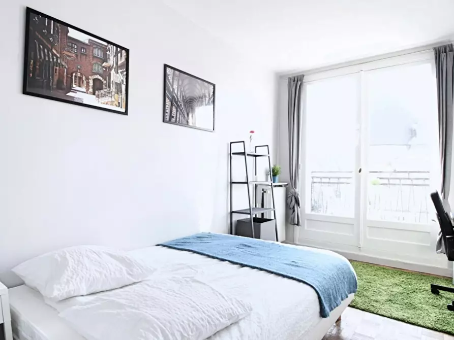 Immagine 2 di Camera in affitto  in Rue Duret a Paris 16