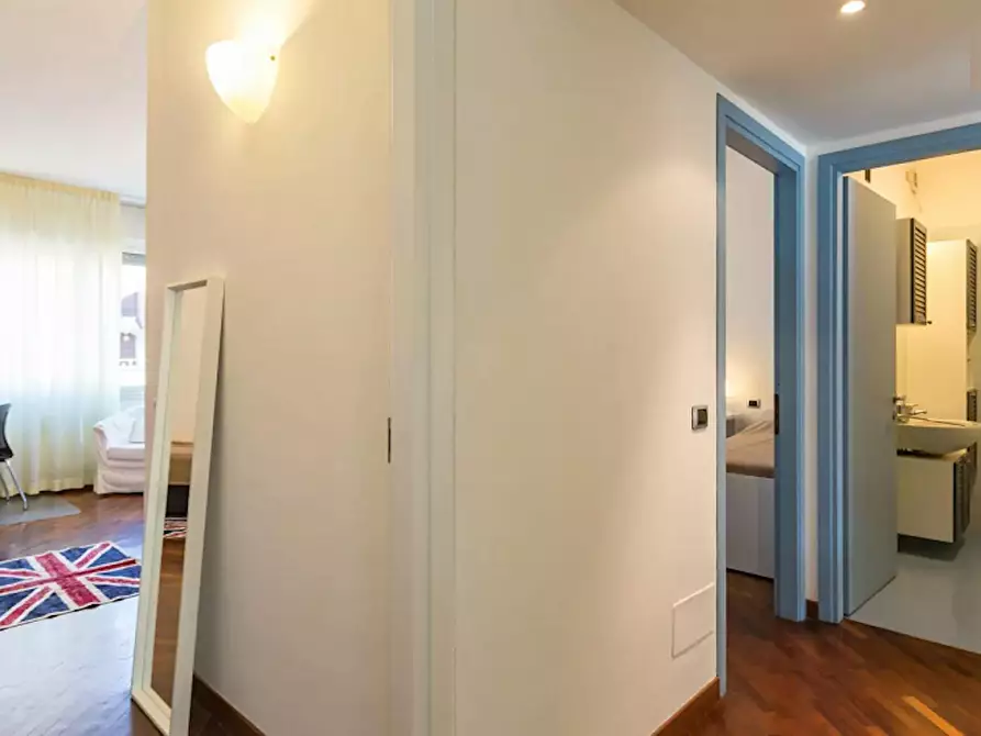 Immagine 10 di Camera in affitto  in Viale dell'Innovazione a Milano