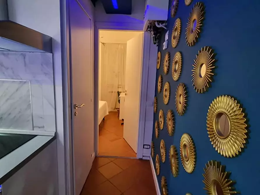 Immagine 3 di Camera in affitto  in Via San Zanobi a Firenze