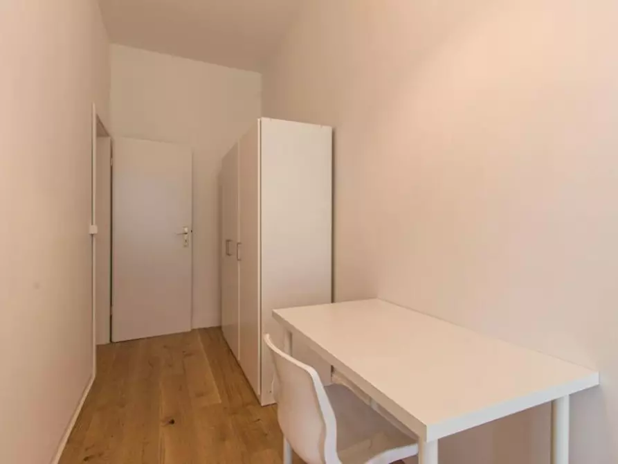 Immagine 4 di Camera in affitto  in Schulstraße a Berlin