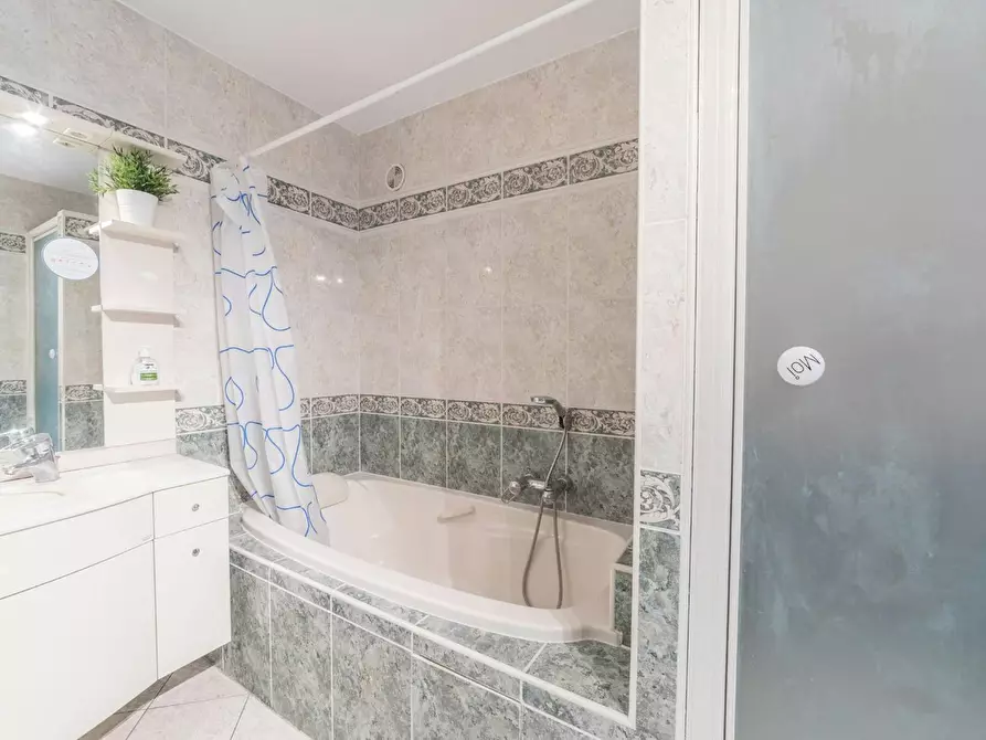 Immagine 5 di Camera in affitto  in Rue de Londres a Strasbourg