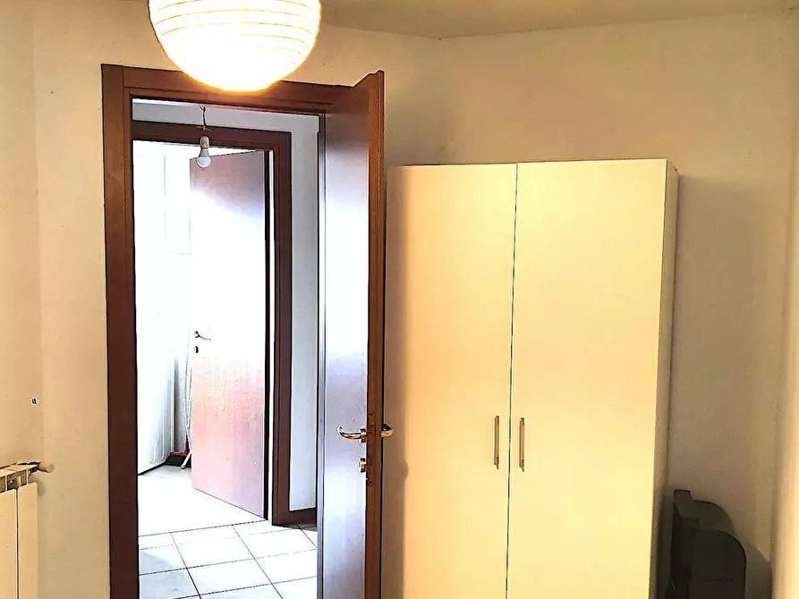 Immagine 2 di Camera in affitto  in Via Ettore Ponti a Milano