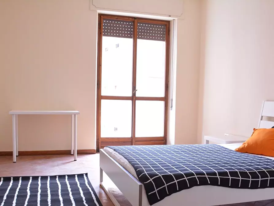 Immagine 4 di Camera in affitto  in Via Pola a Cagliari