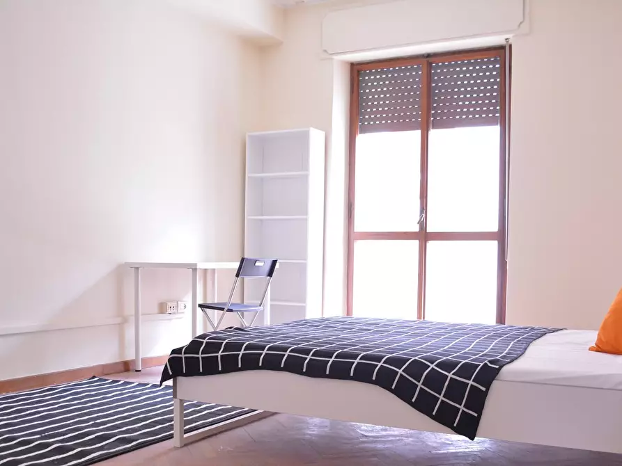 Immagine 4 di Camera in affitto  in Via Pola a Cagliari