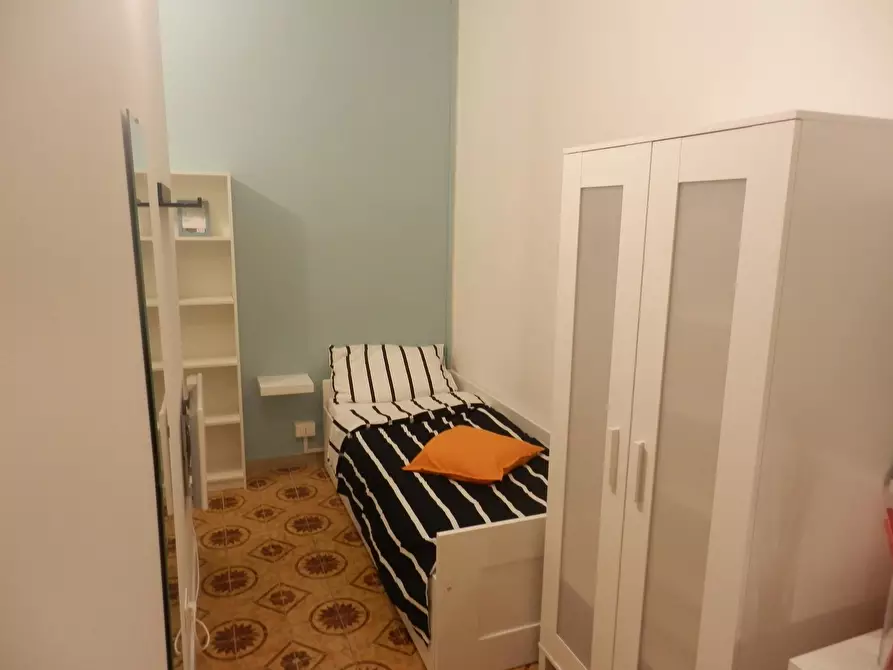 Immagine 1 di Camera in affitto  in Via San Giovanni Bosco a Pisa