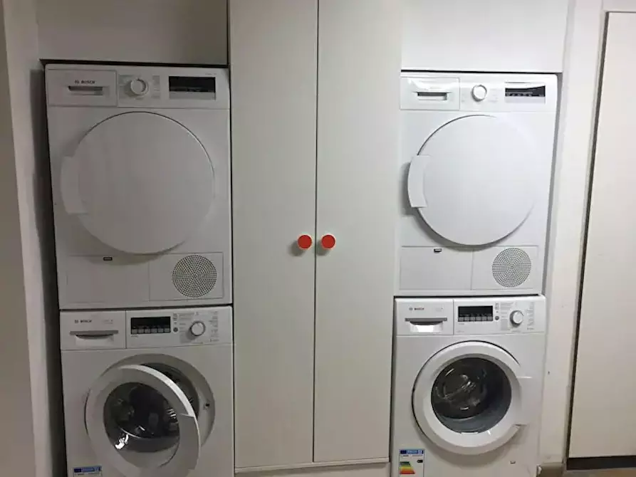 Immagine 6 di Camera in affitto  in Rue Berckmans a Saint-Gilles