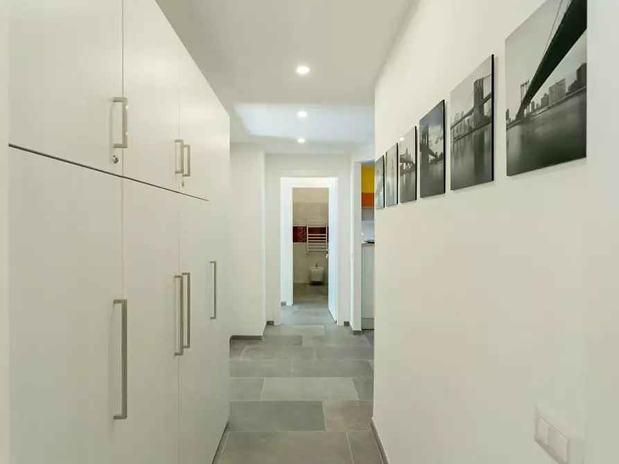 Immagine 6 di Camera in affitto  in Piazza Edoardo Ferravilla a Milano