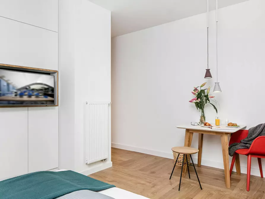Immagine 6 di Casa indipendente in affitto  in Storkower Straße a Berlin