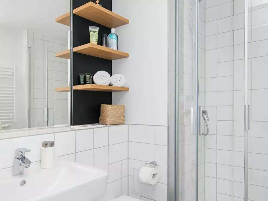 Immagine 5 di Casa indipendente in affitto  in Storkower Straße a Berlin