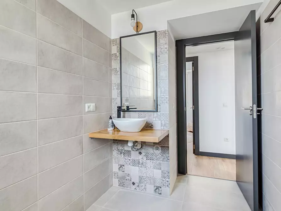 Immagine 8 di Camera in affitto  in Calle Cura Planelles a Valencia