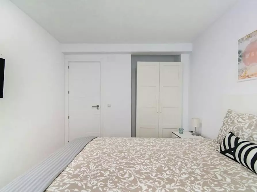 Immagine 2 di Camera in affitto  in Calle de Aguilón a Madrid