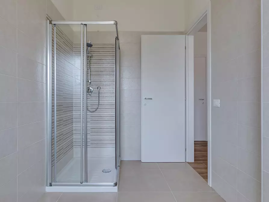 Immagine 8 di Camera in affitto  in Via Girolamo Ulloa a Venezia