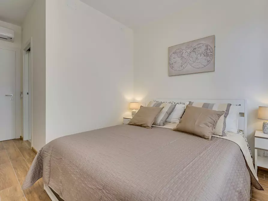 Immagine 3 di Camera in affitto  in Via Girolamo Ulloa a Venezia